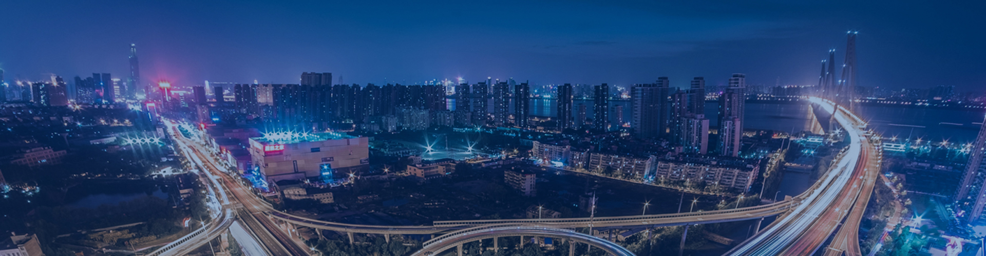 诚心，贴心，专心，用心，尽心